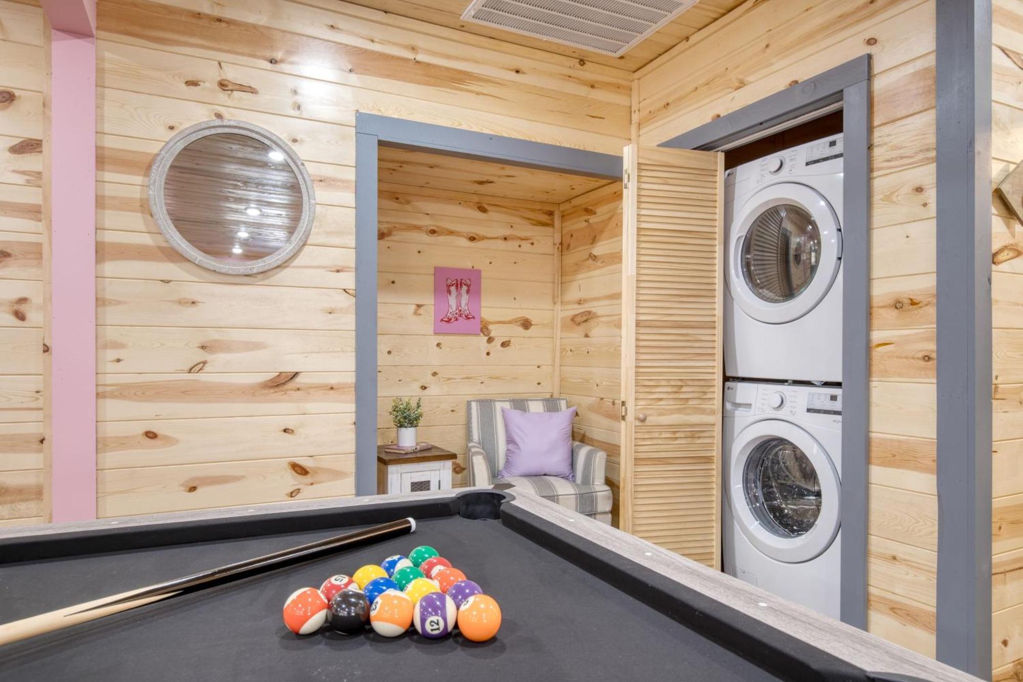 Pink Pines Avantstay Luxury Aesthetic Dream Home Indoor Pool Hot Tub Pigeon Forge Εξωτερικό φωτογραφία